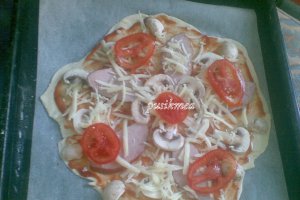Pizza prosciuto e funghi