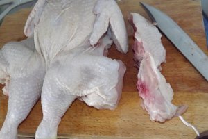 Pui glazurat cu garnitura de orez cu ciuperci