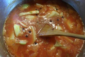 Mancarica cu carne de pasare si cartofi