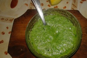 Mujdei de usturoi verde