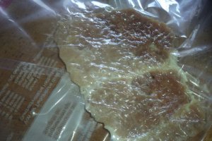 Gratar de porc cu piure de cartofi si sos de rosii