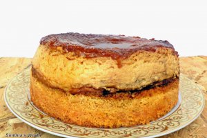 Tort cu crema de zahar ars