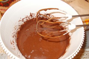 Prajitura pufoasa cu lapte de cocos - pentru copiii cu intoleranta la lactoza si oua
