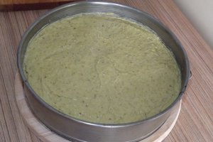 Cheesecake cu avocado si crema de fistic