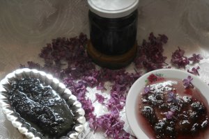 Dulceata din flori de liliac