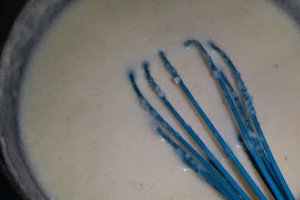 Gris cu lapte si dulceata
