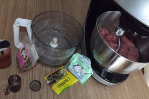 Mititei facuti in casa