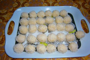 Bomboane Raffaello 2