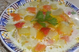 Ciorba de gaina cu gulioare