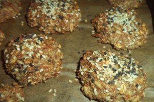 Biscuiti dietetici cu tarate si seminte