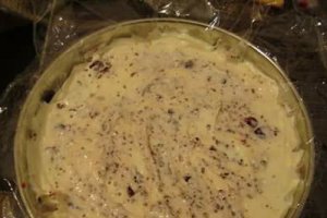 Tort cu piscoturi,visine,iaurt si frisca