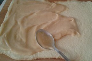 Prajitura cu Crema Caramel