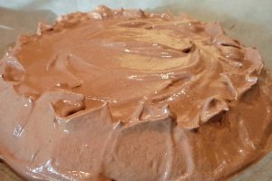 Tort Pavlova cu ciocolata si capsuni