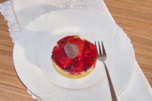 Prajitura cu lemon curd si jeleu de fructe cu Green Sugar
