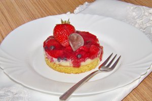 Prajitura cu lemon curd si jeleu de fructe cu Green Sugar