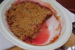 Crumble cu rubarba