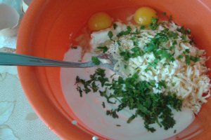Tarta cu ciuperci si sunca