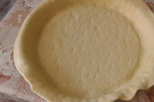 Tarta cu ciuperci si sunca
