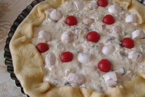 Tarta cu ciuperci si sunca