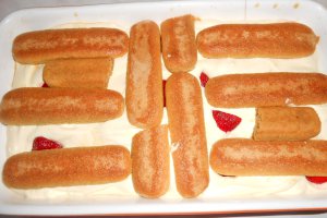 Tiramisu reţetă originală, cu capsuni