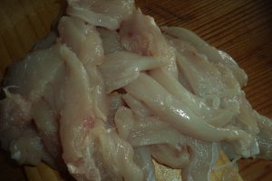 Piept de pui in crusta de susan la cuptor