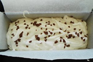 Chec din albușuri cu rahat și ciocolată