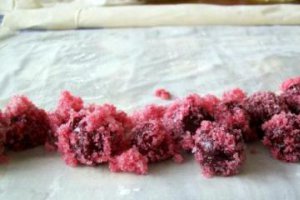 Strudel cu branza si visine