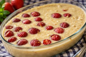 Clafoutis cu capsune