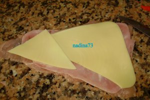 Rulouri cu piept de curcan