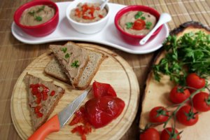 Pate din ficat de pui preparat la slow cooker Crock-Pot