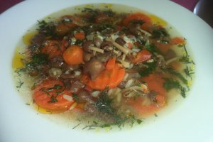 Ciorba usoara cu ciuperci de roua
