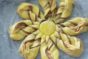 Cozonac floare cu Finetti