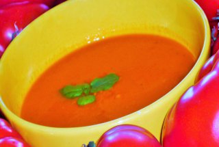Supa crema de rosii italiana