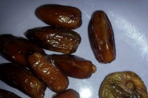 Bomboane raw