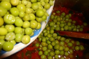 Mazare cu ceapa verde si rosii