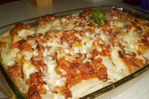 Penne cu carne tocata si sos Panzani