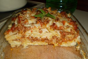Penne cu carne tocata si sos Panzani