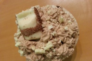 Muffins ciocolatoase cu crema de mascarpone si nutella