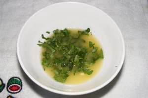 Păstrăv umplut cu capere la cuptor