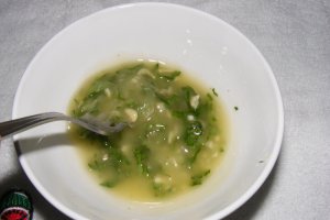 Păstrăv umplut cu capere la cuptor