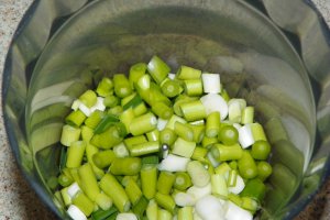 Mujdei de usturoi verde