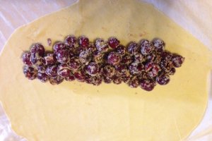 Strudel cu cirese