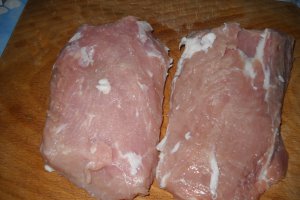 Reteta clasica de snitele de porc cu ou si pesmet