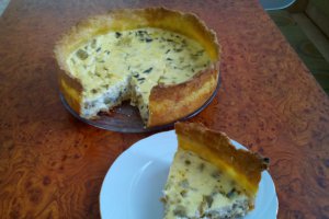 Tarta cu vinete si branza de vaci