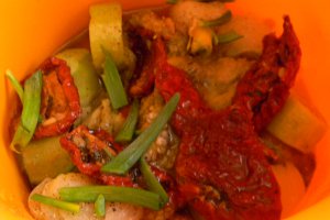 Salata de vinete cu rosii uscate