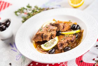 Limba de vita cu masline- la Crockpot