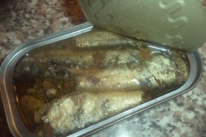 Paste rapide cu sardine din conserva