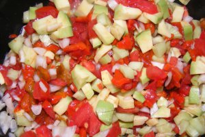 Salată de vară cu avocado