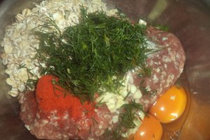 Chiftele din carne la cuptor cu fulgi si tarate de ovaz