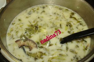 Ciorba de salata cu slanina